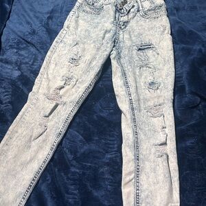 Stylish Distressed Blue Skinny Jeans